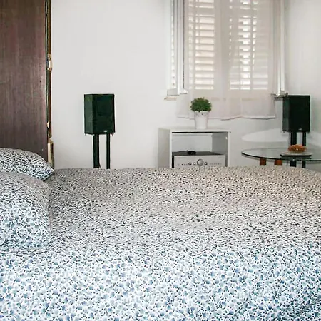 2 Bedroom In Apartamento