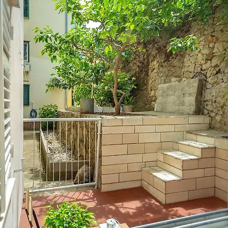 2 Bedroom In Apartamento *