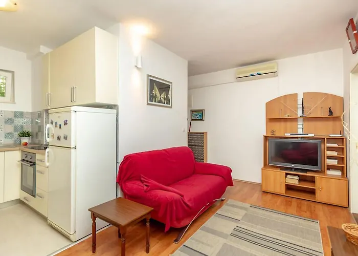 Apartamento 2 Bedroom In *